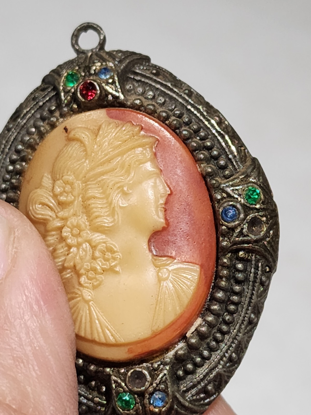 Cameo Brooch Pendant Locket New England Glass Works 1930’s
