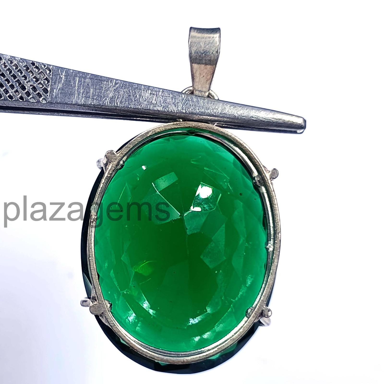 101.35 CT Natural Green Emerald Pendant Oval Gems 925 Sterling Silvet Chain 5ARU