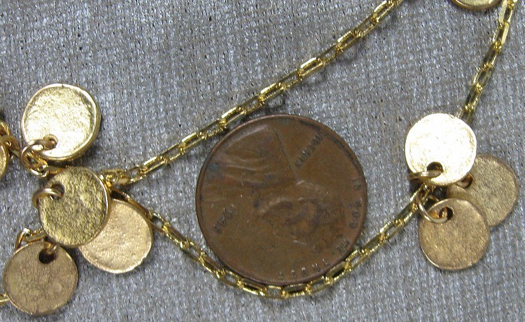 Nice Necklace Goldtone Link Chain With Coin Look 60”