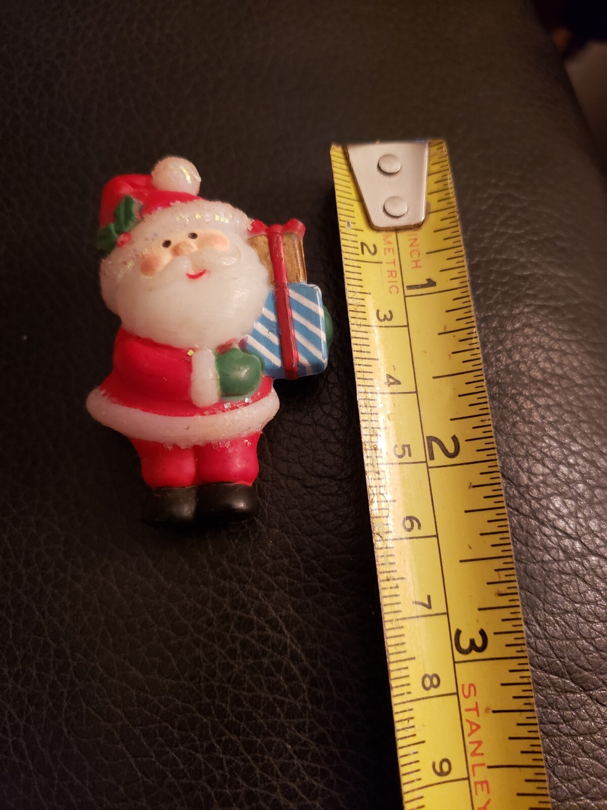 Vintage Plastic Santa Claus Pin Brooch by Fun World