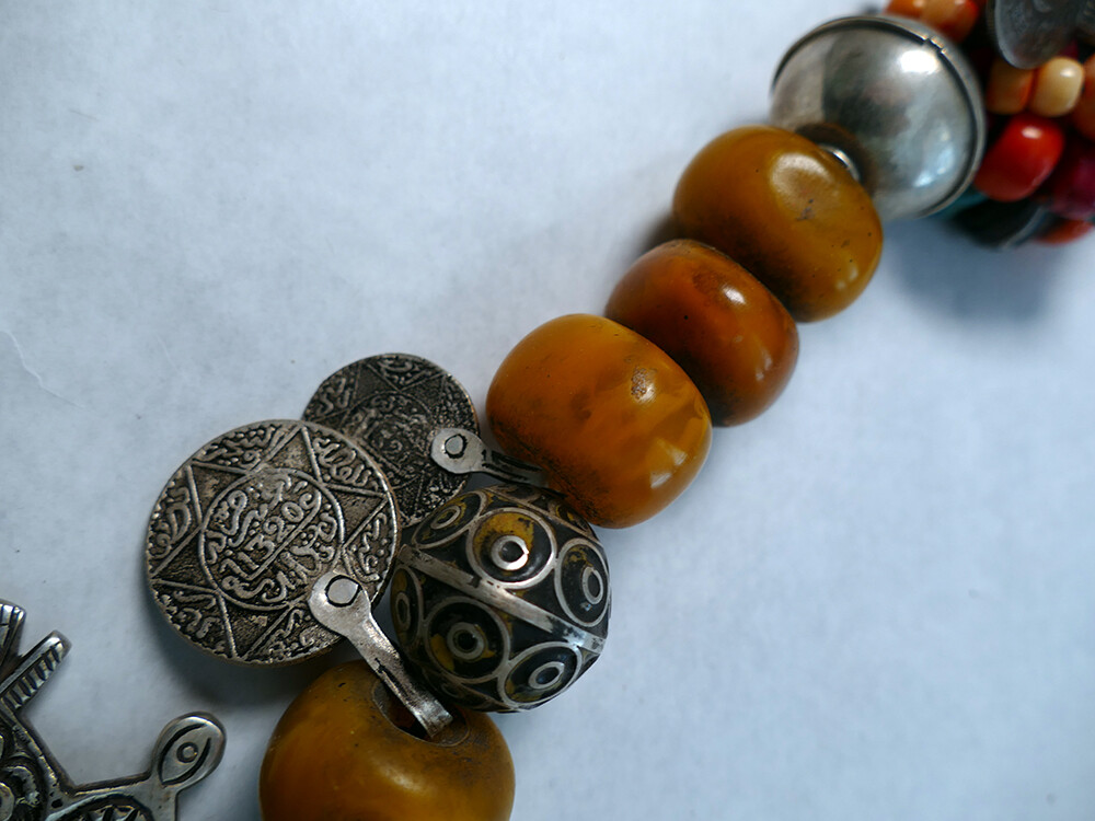 Morocco – Vintage Berber Necklace – Sahara Origin, Amber beads, Silver, Turquois