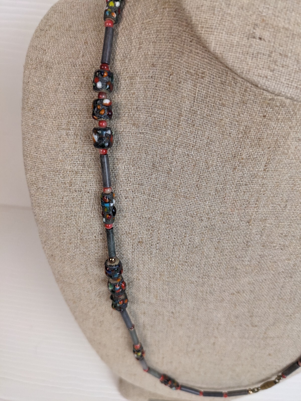 vintage necklace beaded earthtones bohemian artisan black 22″ L
