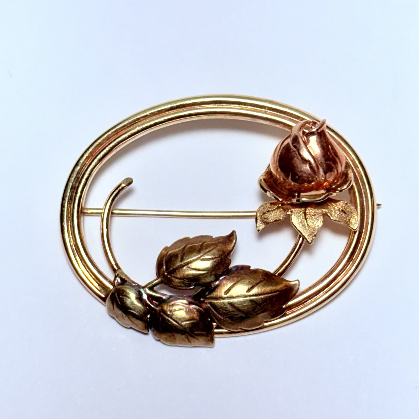 Vintage 14K Two-Tone Gold Rose Flower Leaf 39mm Open Oval Brooch Pin 5.5g