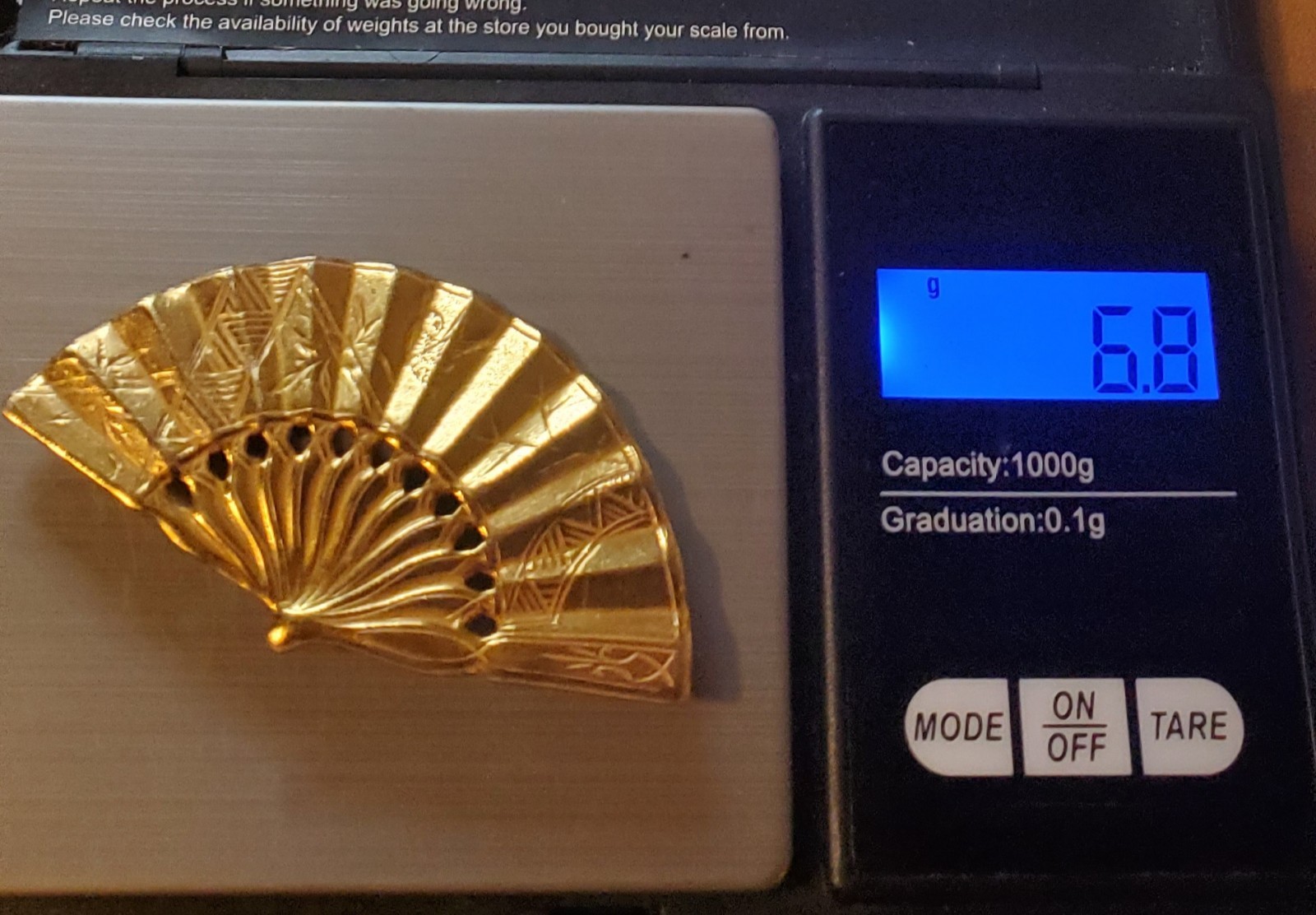 MIRIAM HASKELL Signed Vintage Gold Tone Fan Brooch 2.5″ + Gift Box