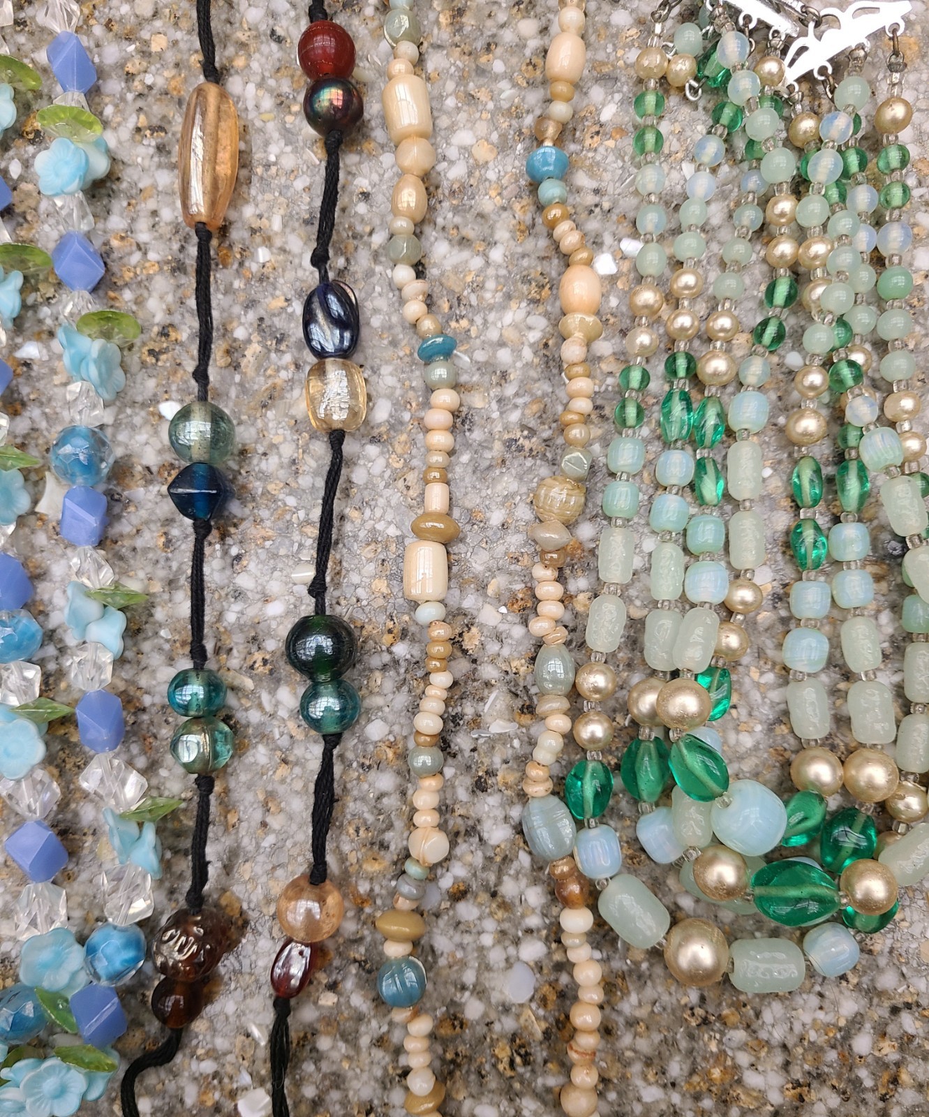 Vintage Costume Jewelry Lot Necklace Bracelet Earring Beaded Glass Pearl Gold Cl