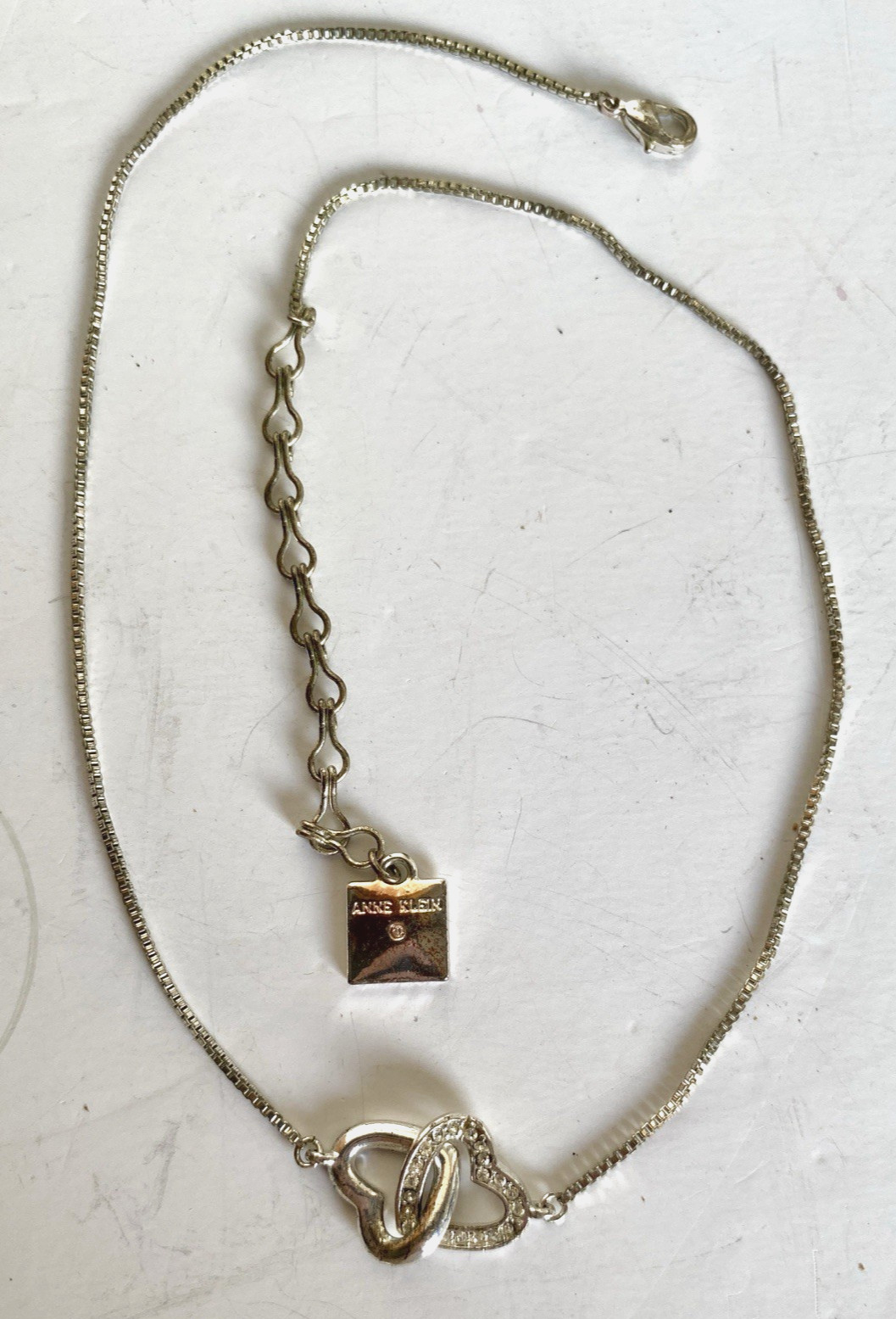 Vtg Adjustable Anne Klein Silver Tone Interlocking Heart Necklace, 16″ – 18-3/4″