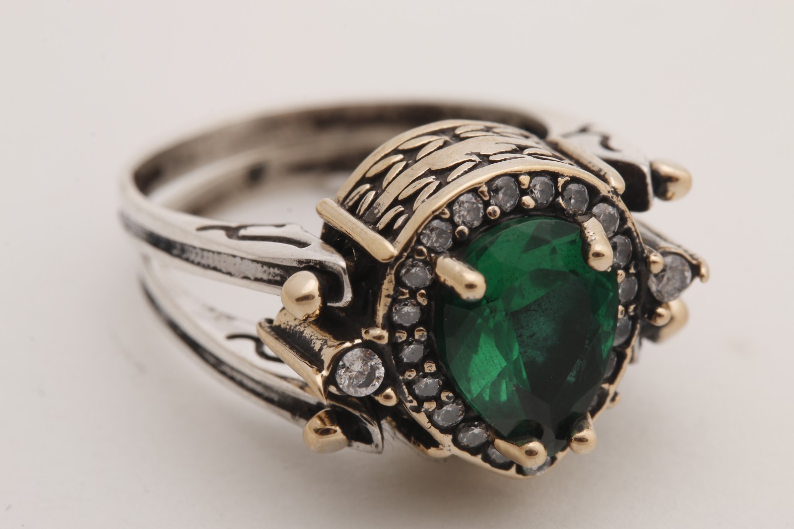 Turkish Reversible Drop Cut Emerald and Sapphire Topaz 925 Sterling Silver Ring