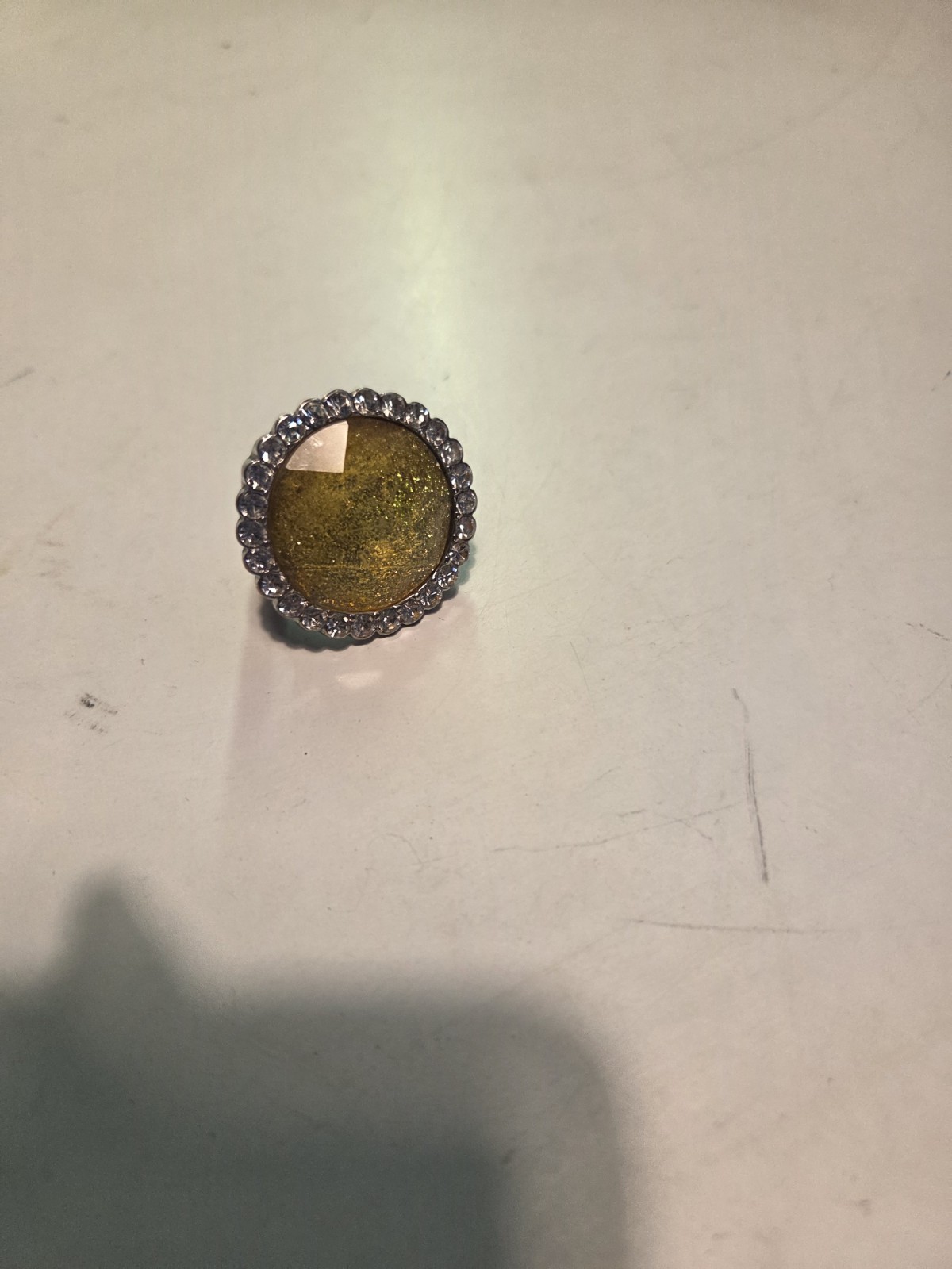 Vintage Stretch Band Ring. See Pics