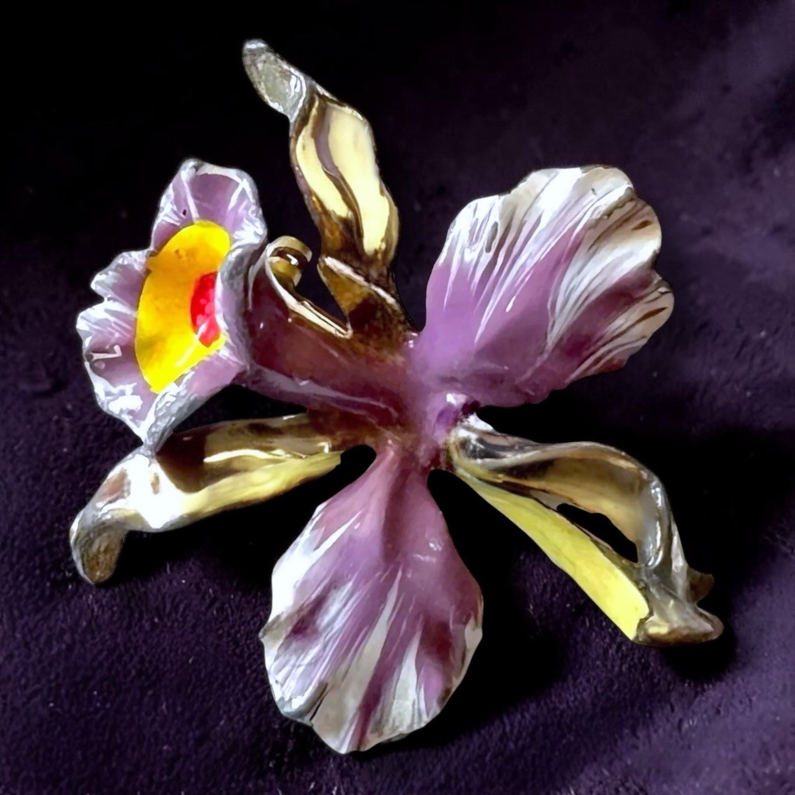 Enamel Flower Brooch Orchid Purple Silver Tone Small Vintage
