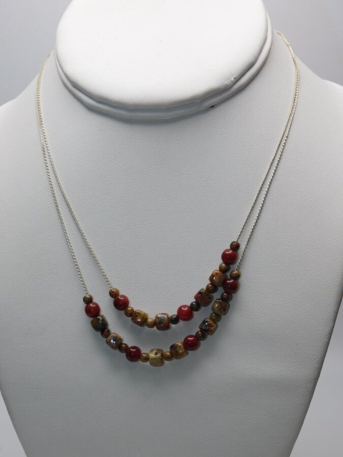 A127-VINTAGE NECKLACE~SILVER TONE/STONES~EARTHTONES~15″-17″