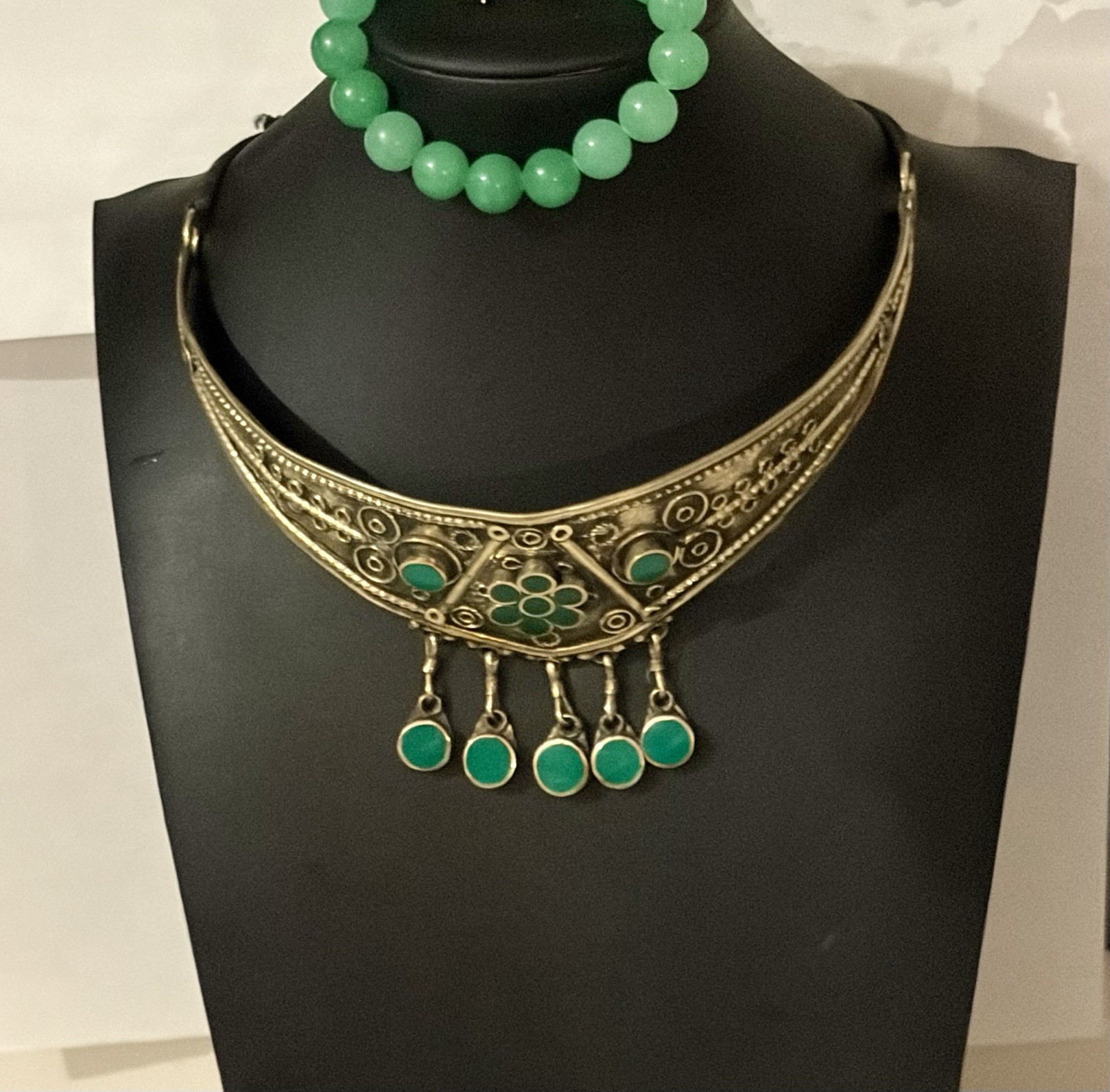 Vintage Silvery Tone Moroccan Green Cabochon Tassel Choker / Bead Bracelet Set