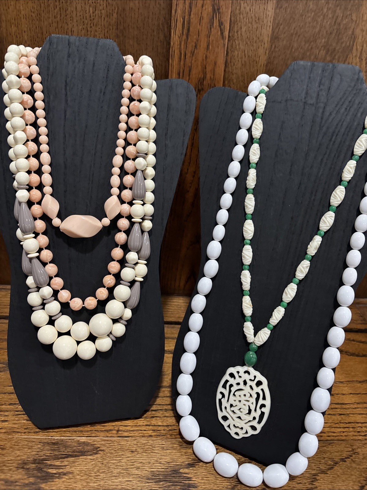 6 Vtg Necklaces Plastic Celluloid Lucite Jewelry 60’s To 80’s