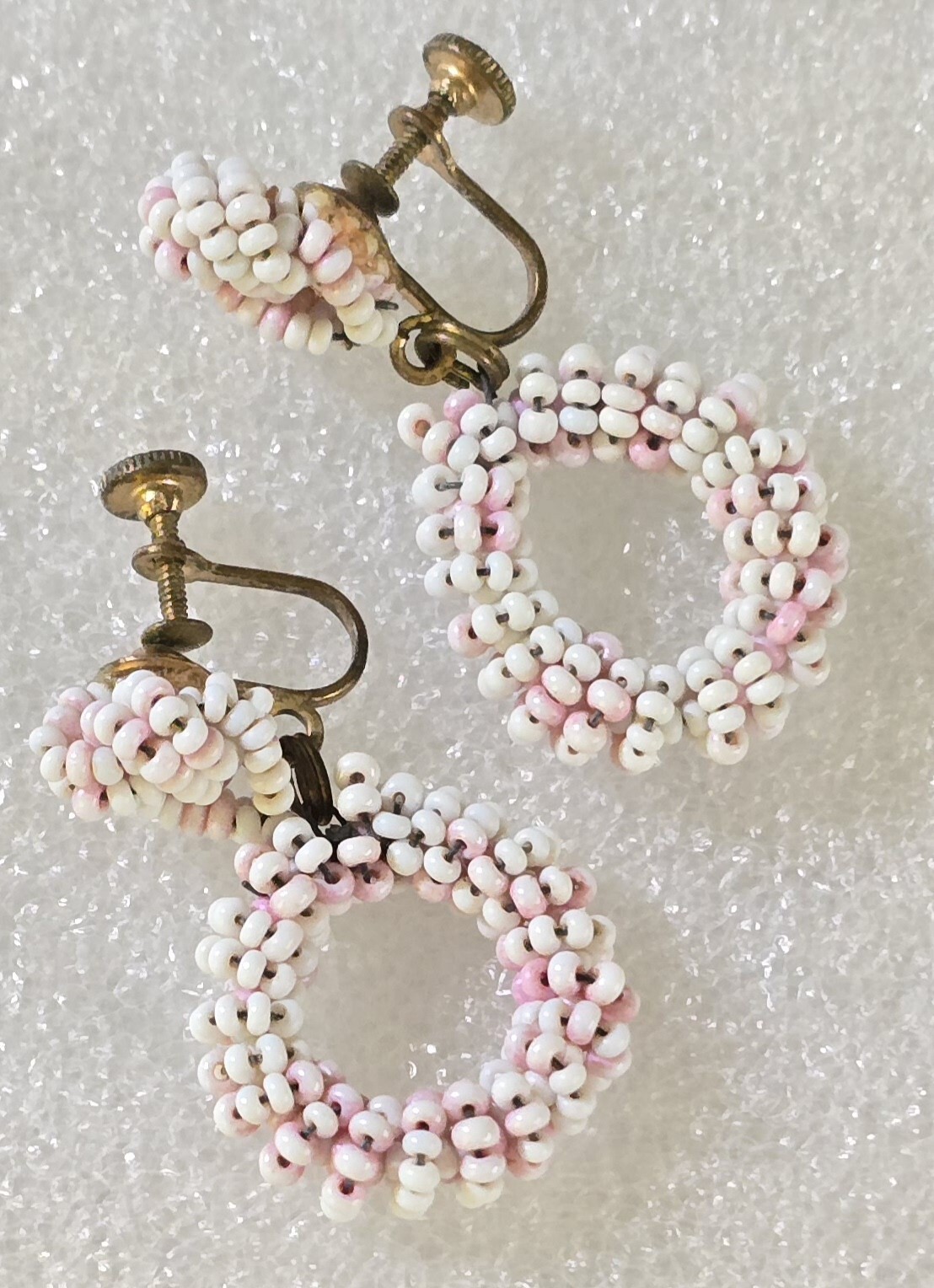 Vintage Pink White Seed Beads Beaded Dangle Drop Hoop Screw Backs Earrings