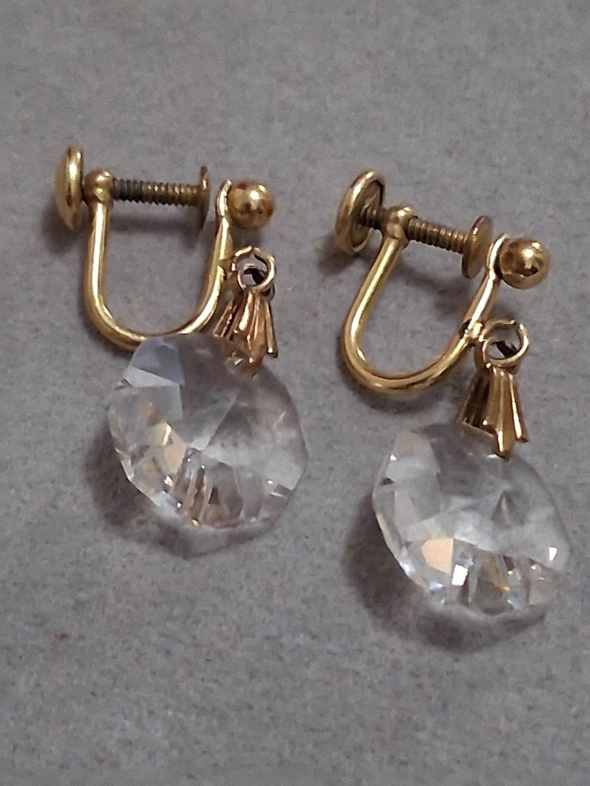 Gold filled faceted crystal dangle drop adjustable clip on earrings, geometric