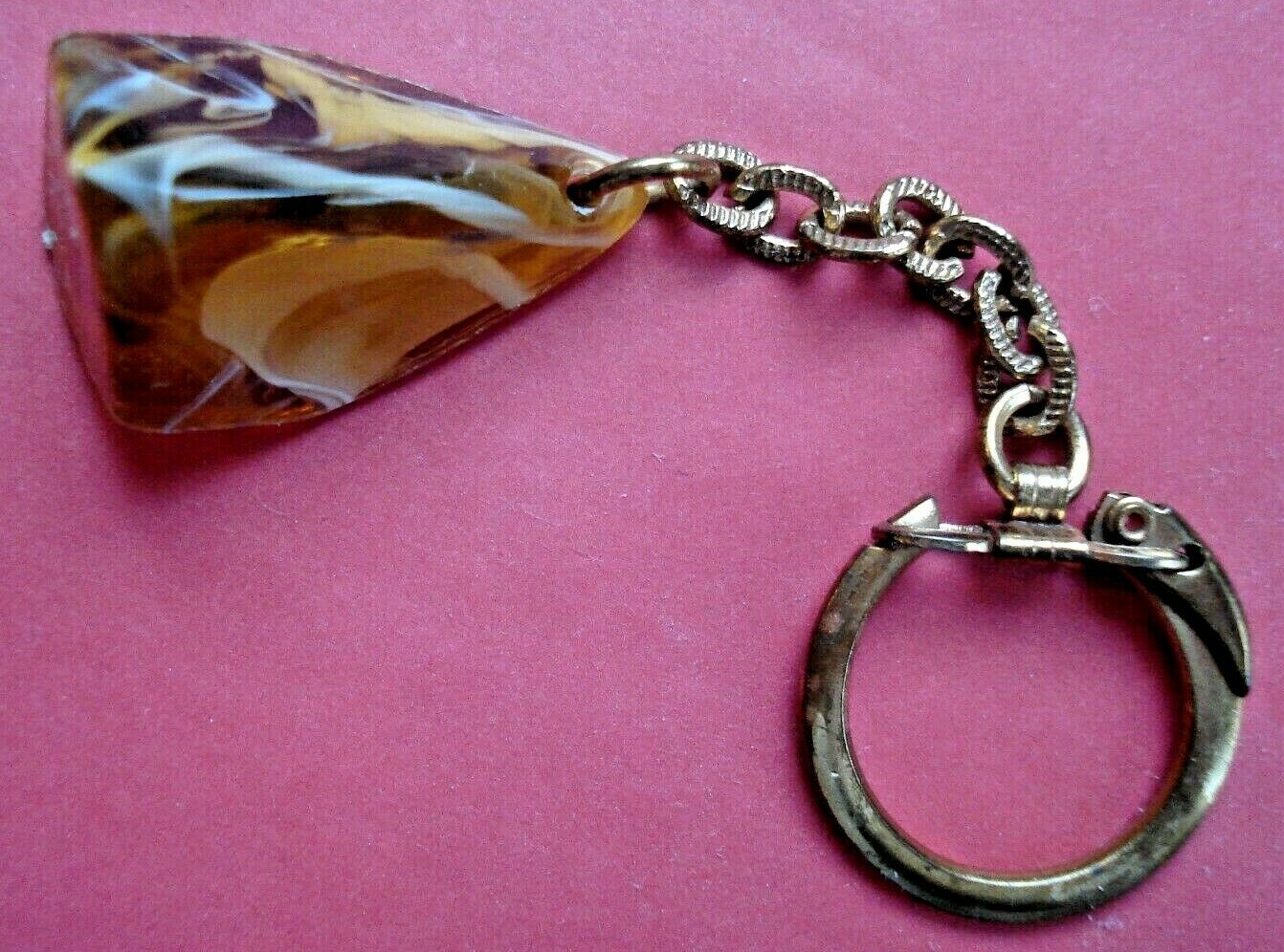Rare 1960 s Variegated Keychain Faux Resin Amber Uncut Stone Snap Ring WOW!