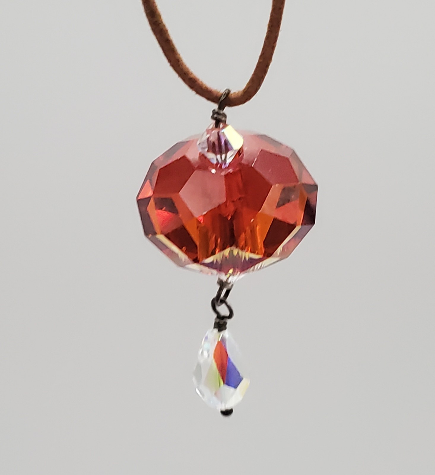VTG 925 Faceted Amber Tone Crystal Necklace 18in Sterling Clasp Raw Leather Cord