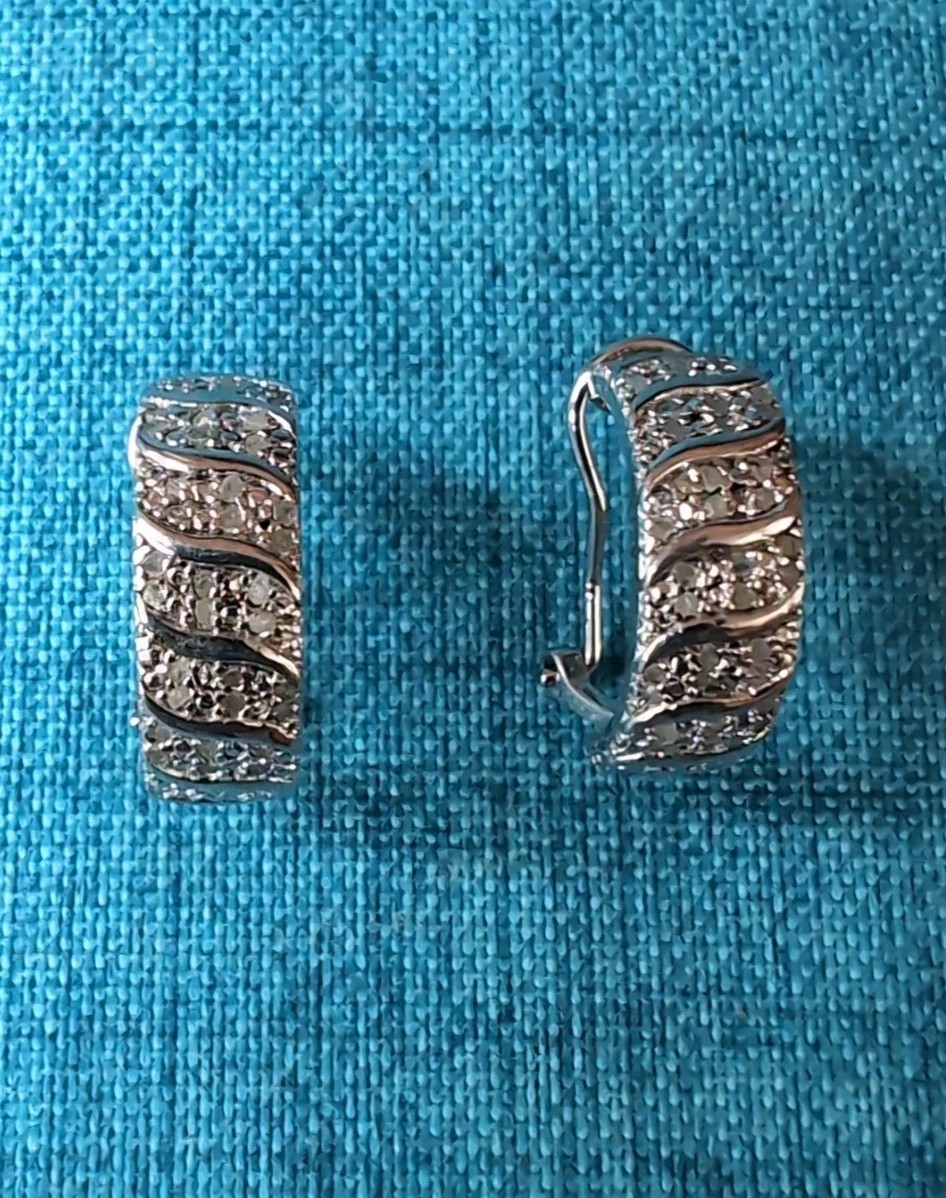 Vintage DBJ 925 Sterling Lab Grown Diamond Omega Half Hoop Earrings