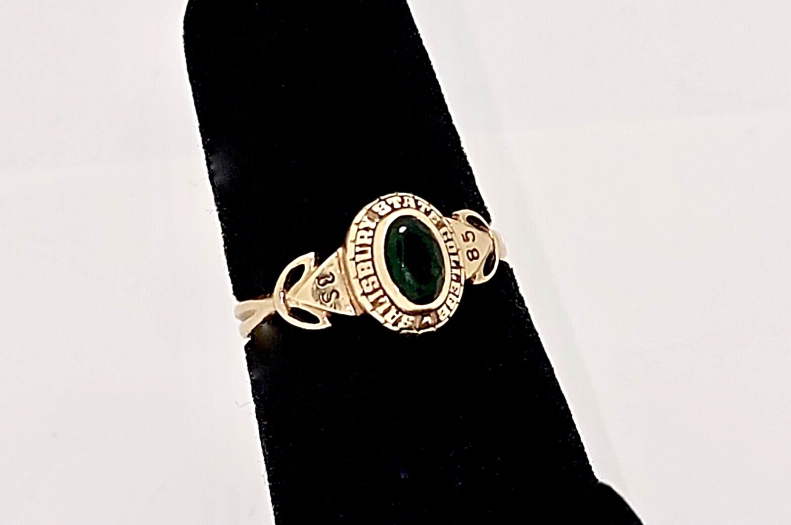 VINTAGE 1985 SALISBURY STATE COLLEGE 14K GOLD LAB EMERALD SCHOOL RING,6.5