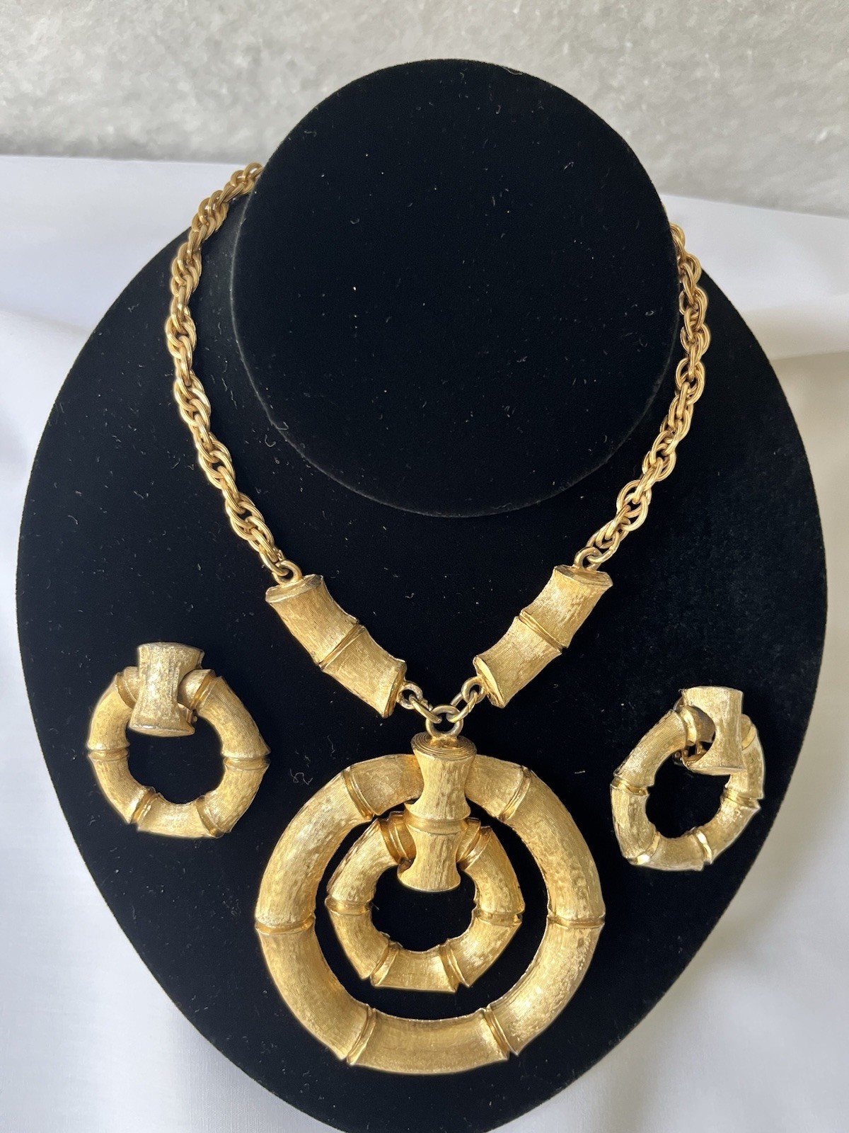 Vintage Napier Bamboo Double Hoop Door Knock Brushed Gold Necklace & Earring Set
