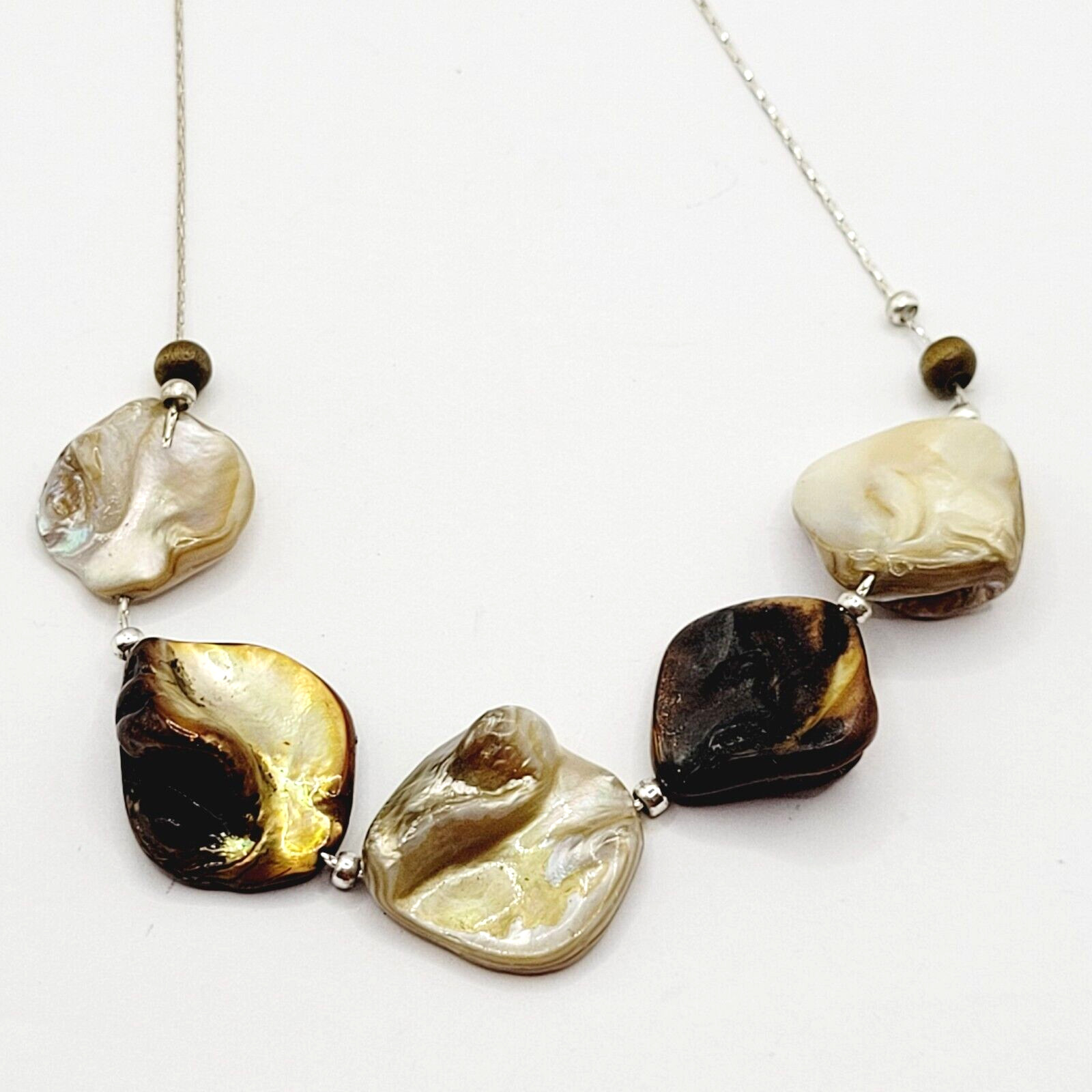 Chunky Mother of Pearl Shell Bead Neutral Color Silver Tone Chain Vtg Necklace