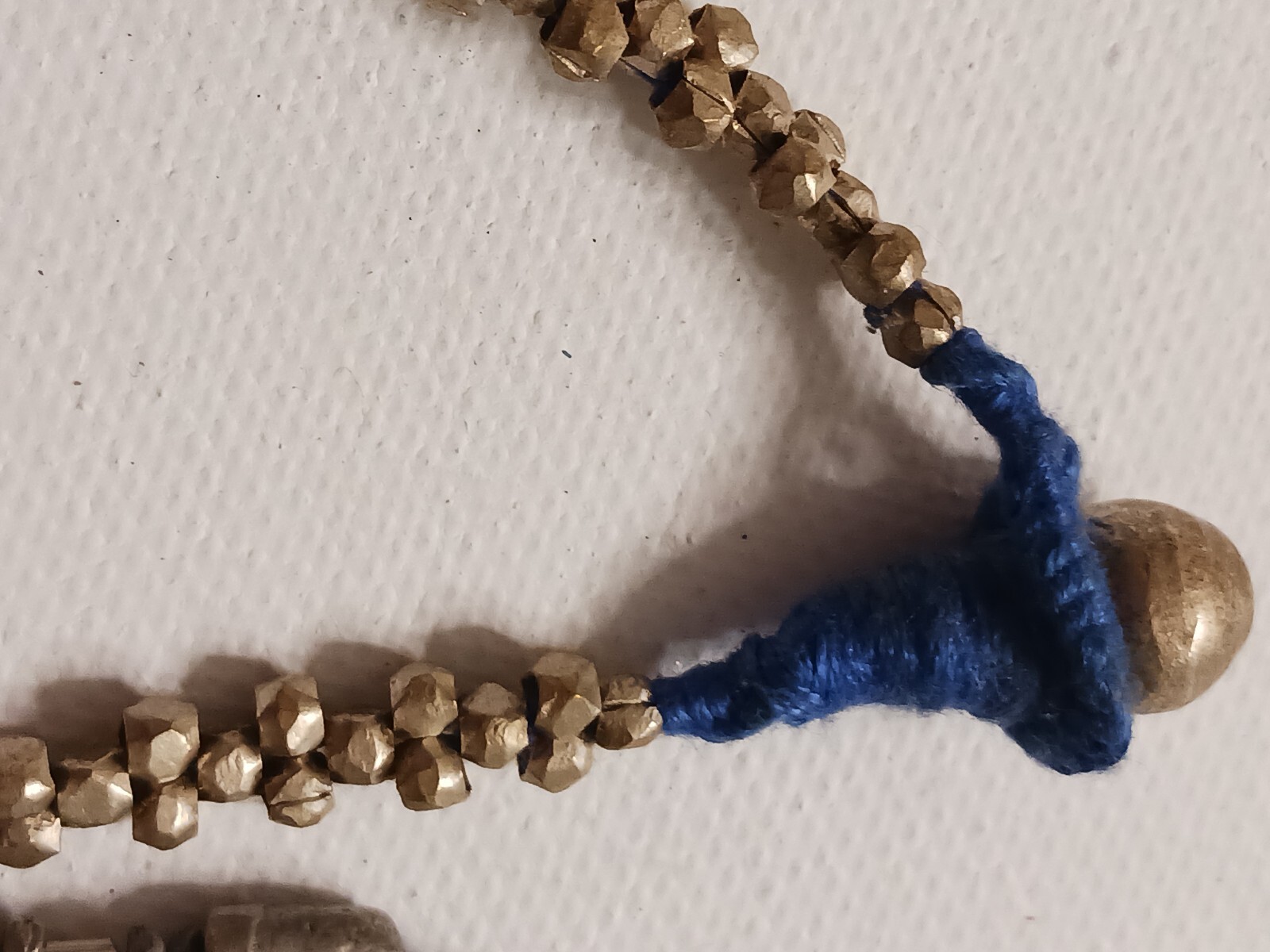 Metal beads and other shell + stone odd beads. Vintage necklaces. Lot of 8