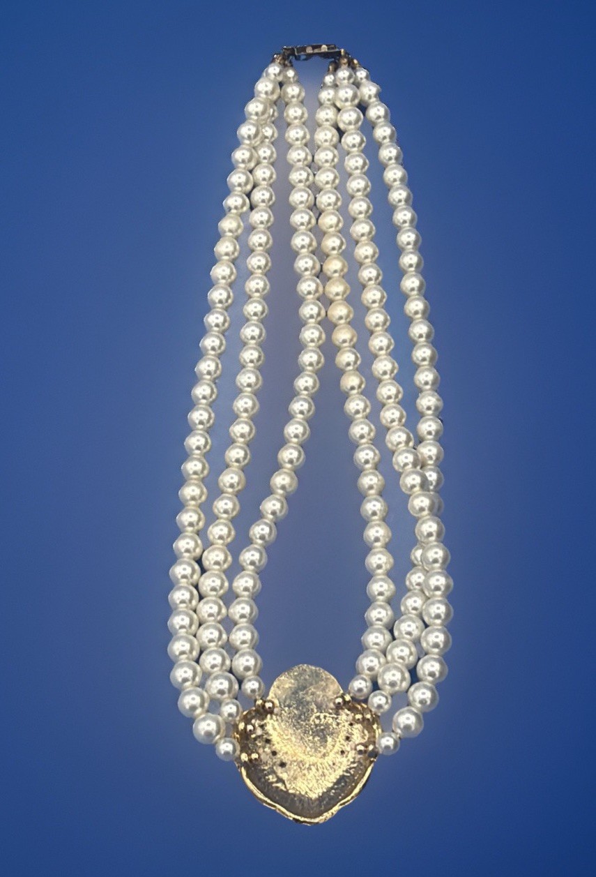Vintage Necklace & Clip-On Earrings Set – 3‑Strand Faux Pearls Rhinestone Center