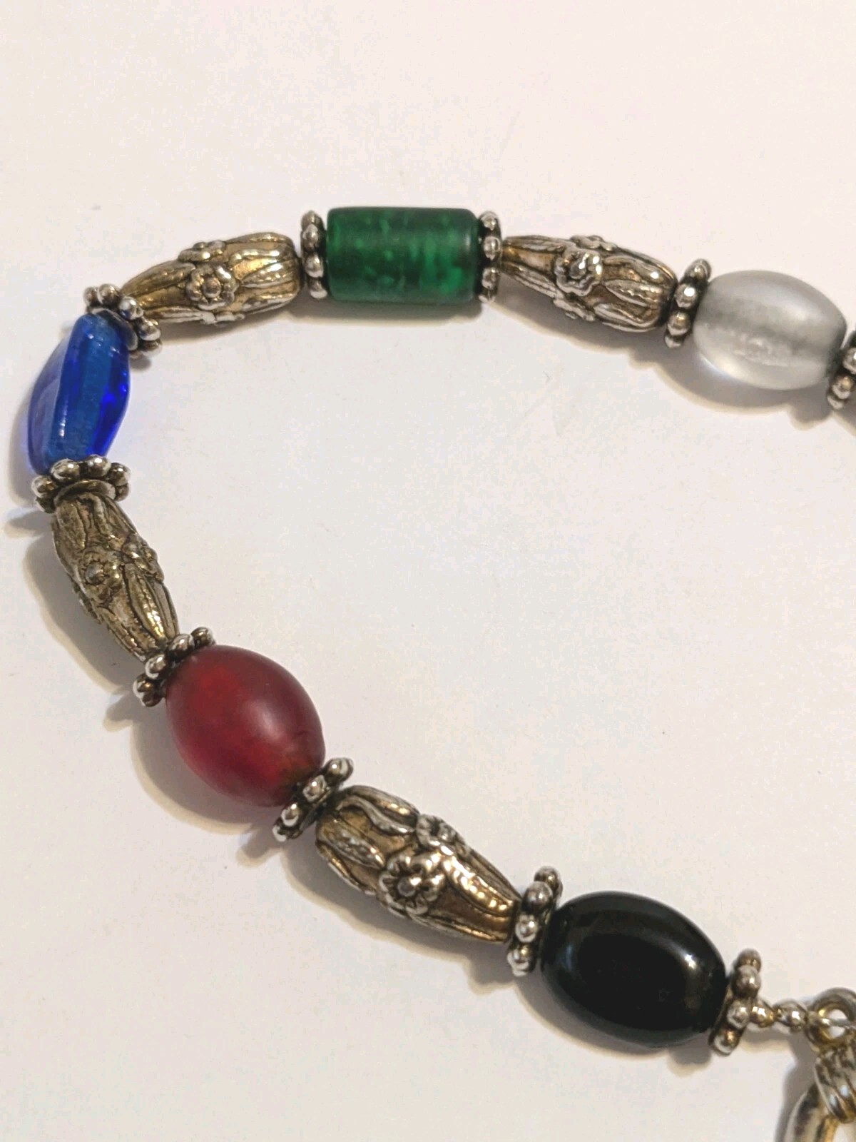 Vintage Multi Tone Bracelet With Multicolor Glass Beads. Toggle Closure 6 3/4″