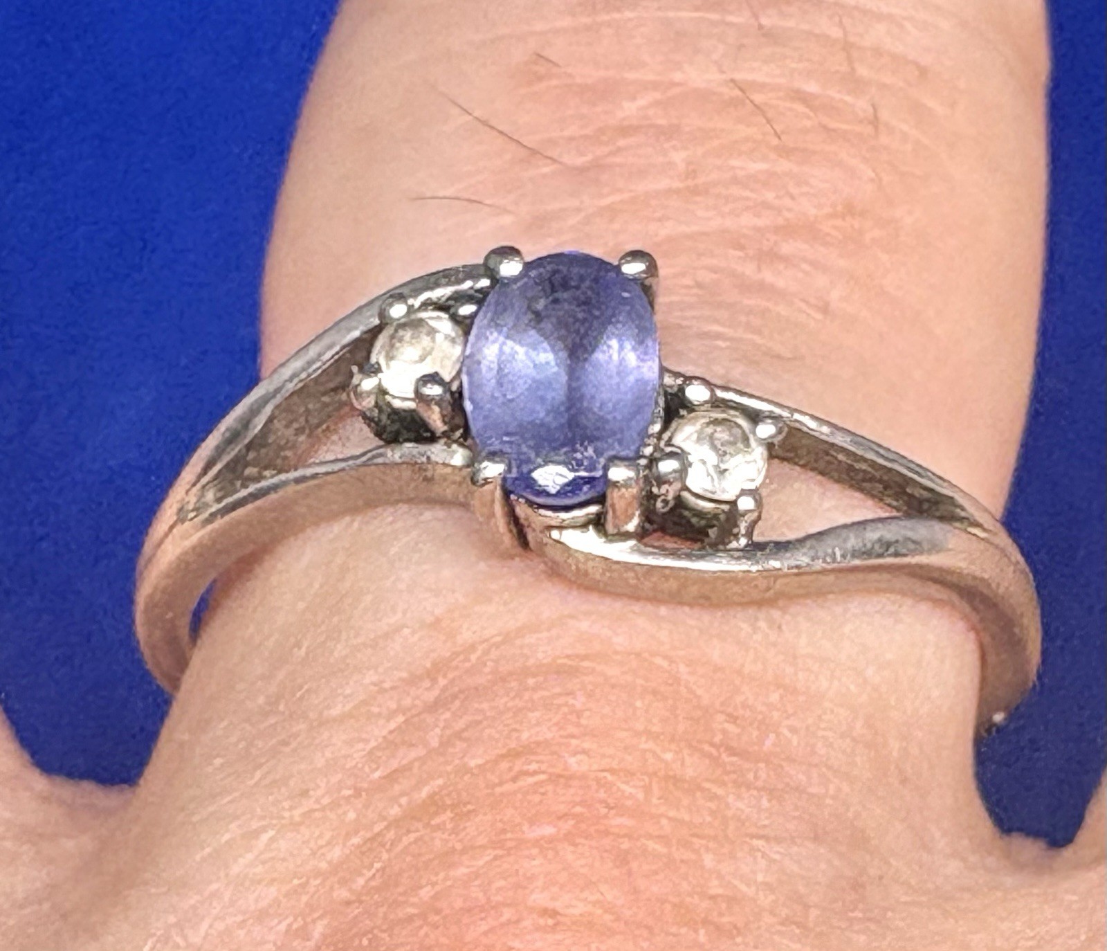 A45 Blue Purple Tanzanite 925 Sterling Silver Bypass Ring size 11 White Topaz