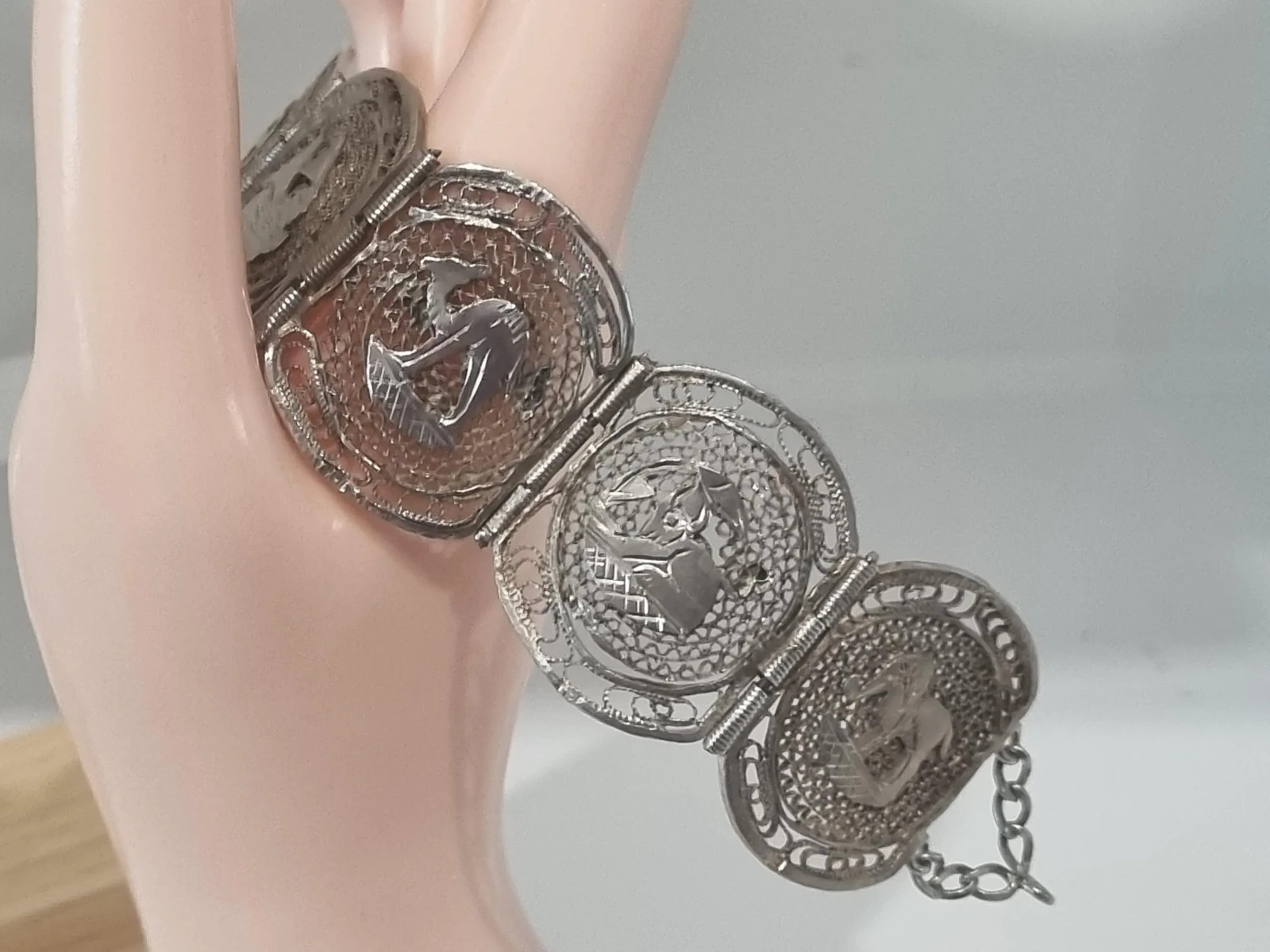 Vintage 12k White Gold Fill Sterling Egyptian Theme Filigree Bracelet See Video