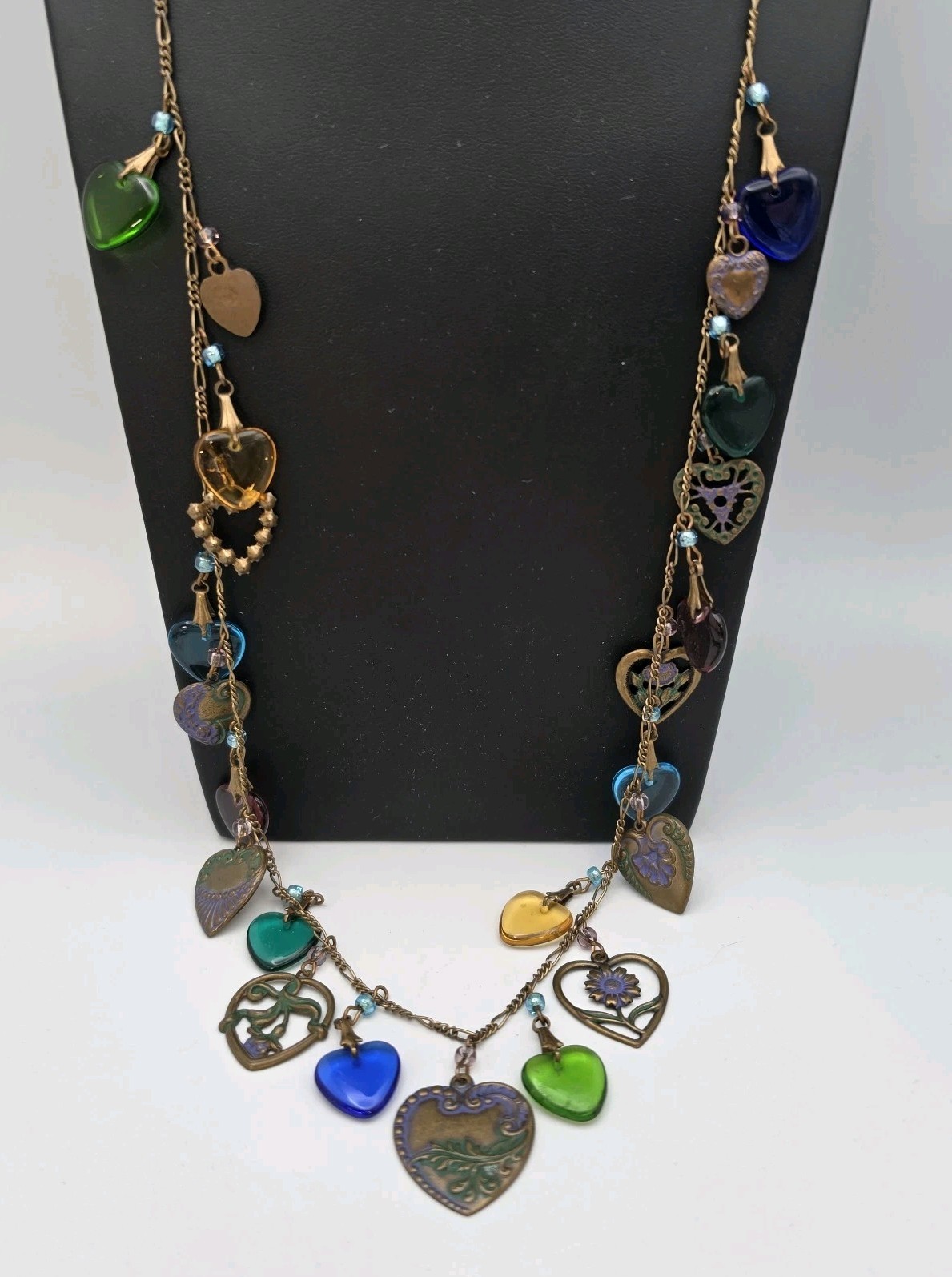 Vtg Glass Works Studio Brass Glass Hearts Multi Colors Necklace 30″