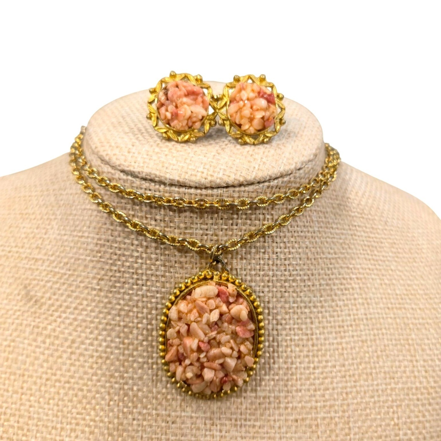 Vintage Pink Agate Chip Necklace and earring set Pendant retro costume Jewelry