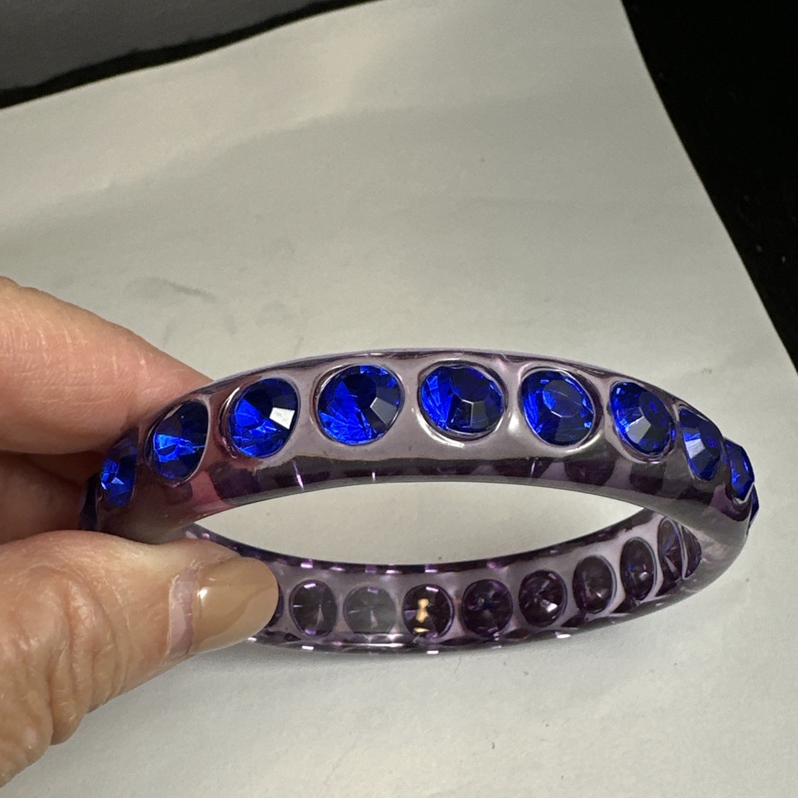 Vintage blue and purple blue lucite bangle bracelet