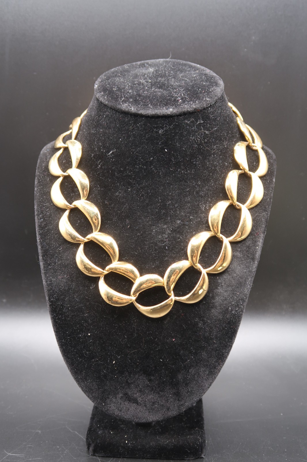 Vintage Napier Chunky Gold Tone Wide Articulated Link Necklace Jewelry