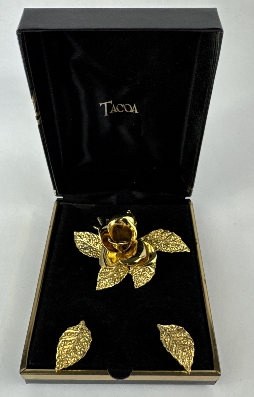 Tacoa Rose Brooch With Matching Earrings Textured Leaves Gold Tone