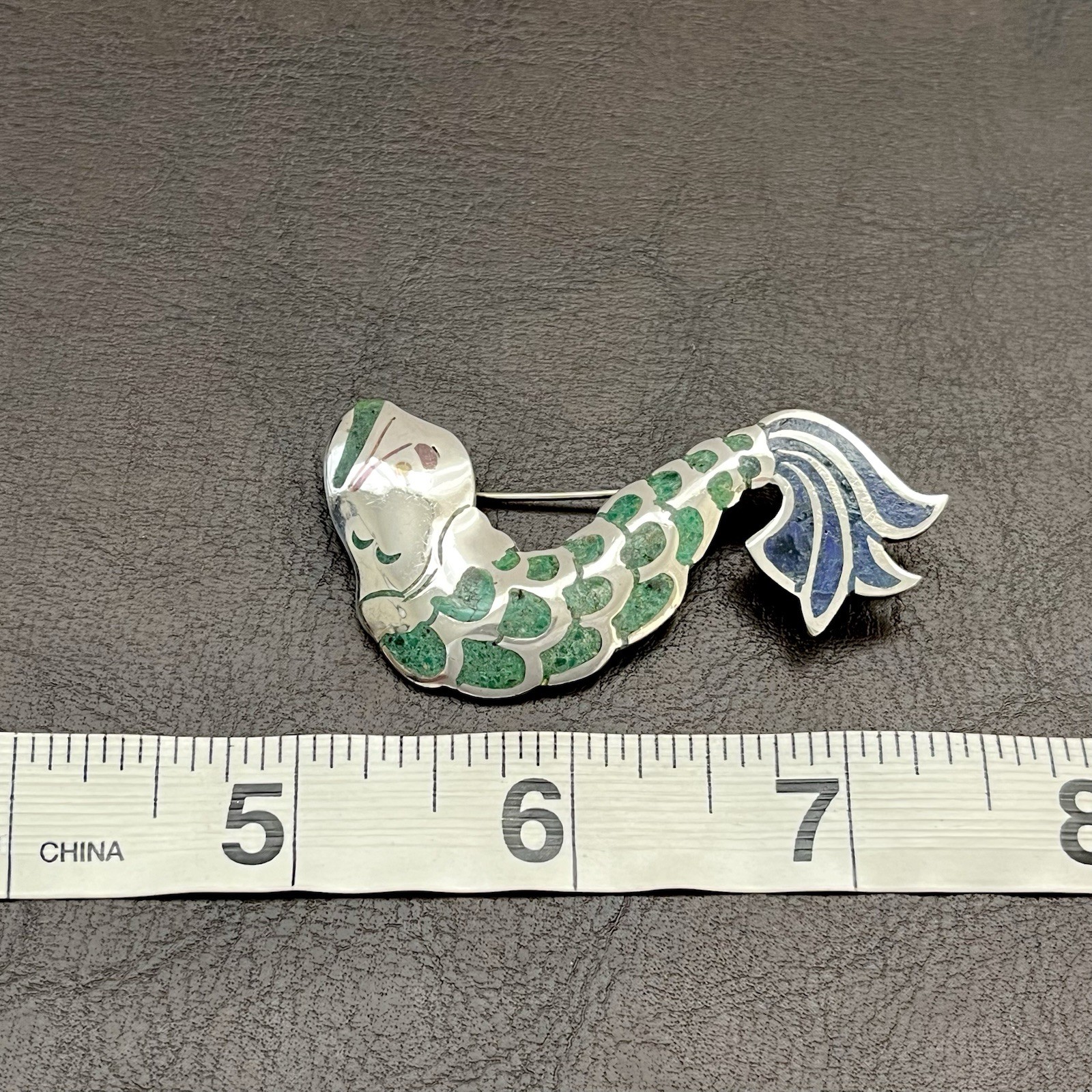 Vintage Los Castillo sterling silver crushed stone inlay fish pendant or brooch
