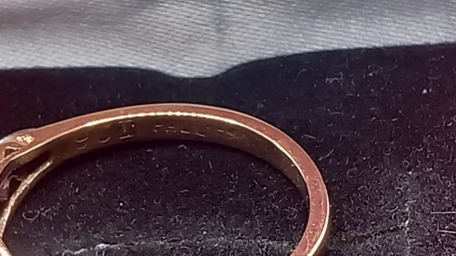 Vintage British 9 Carat Gold Palladium Ring with Trilogy Stones