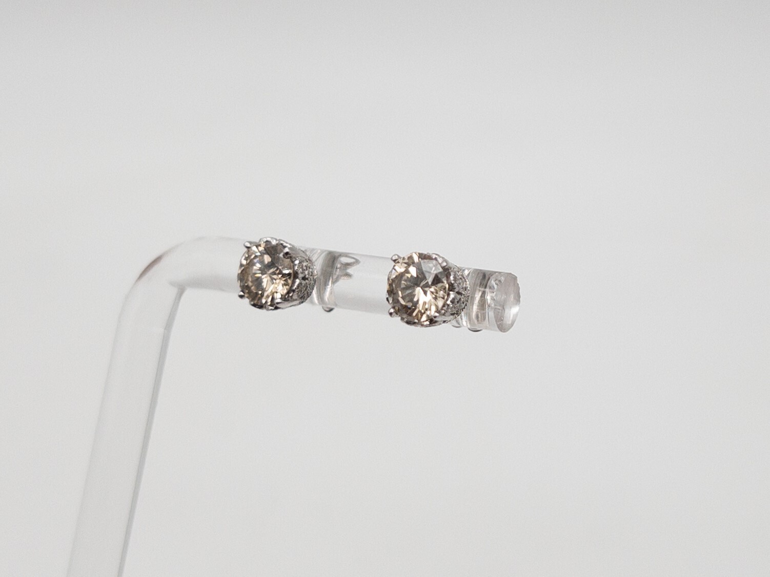 Designer $5000 1.75ct Natural Champagne Diamond 18k White Gold ETERNITY Earrings