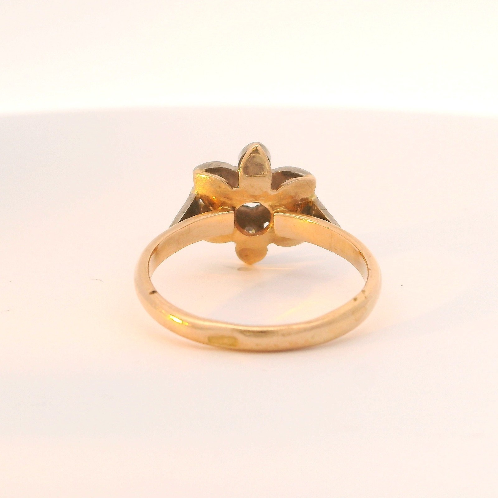 Vintage Soviet Era 583 Pink/White Gold Lab-Created Stone Flower Ring – Size 9