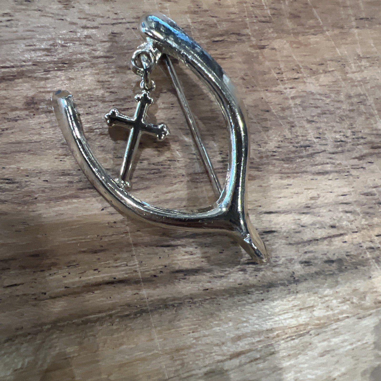 Set Of 12 Brooches Different Styles