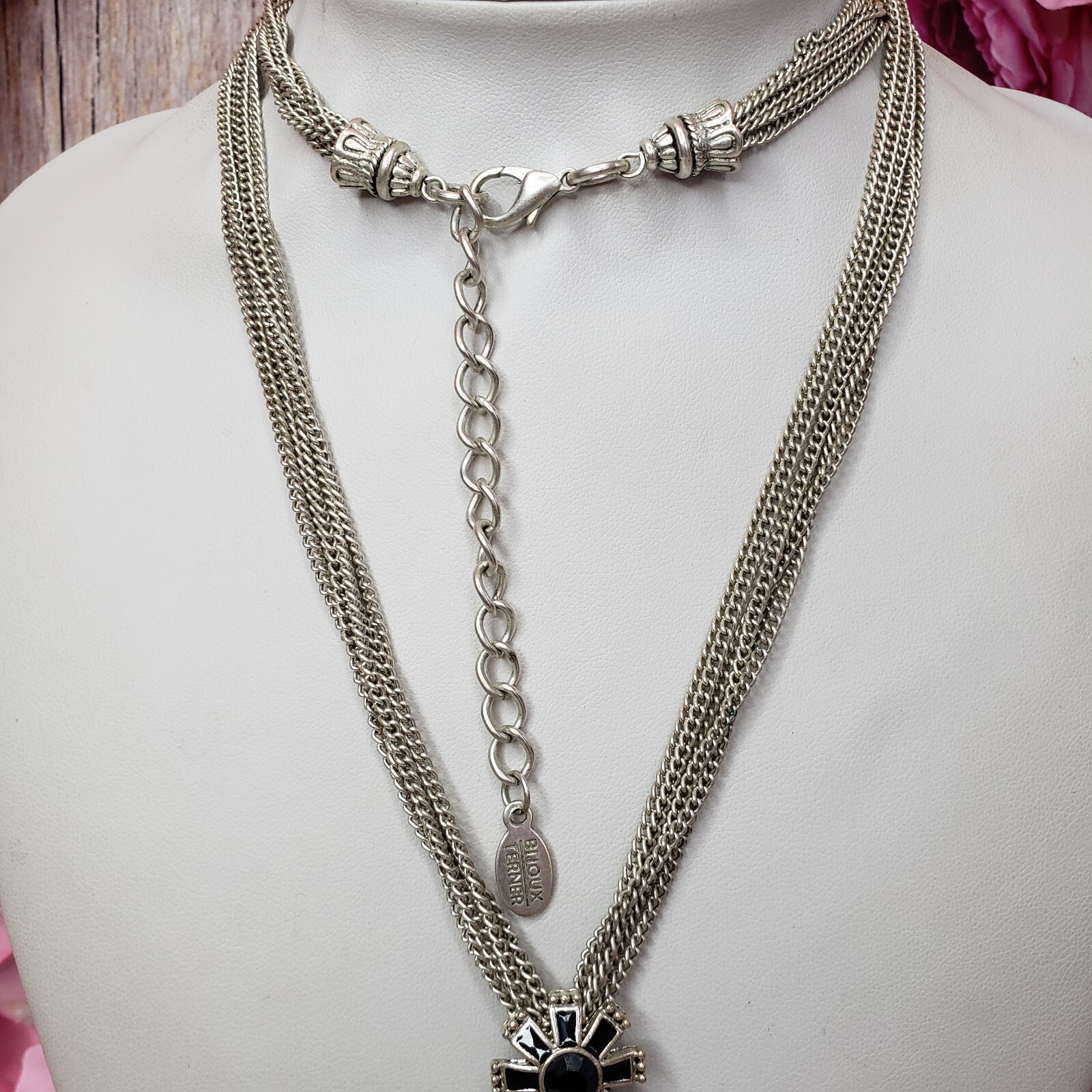 BIJOUX TURNER Black Lucite Rhinestone Round Pendant Silver Tone Chain Necklace