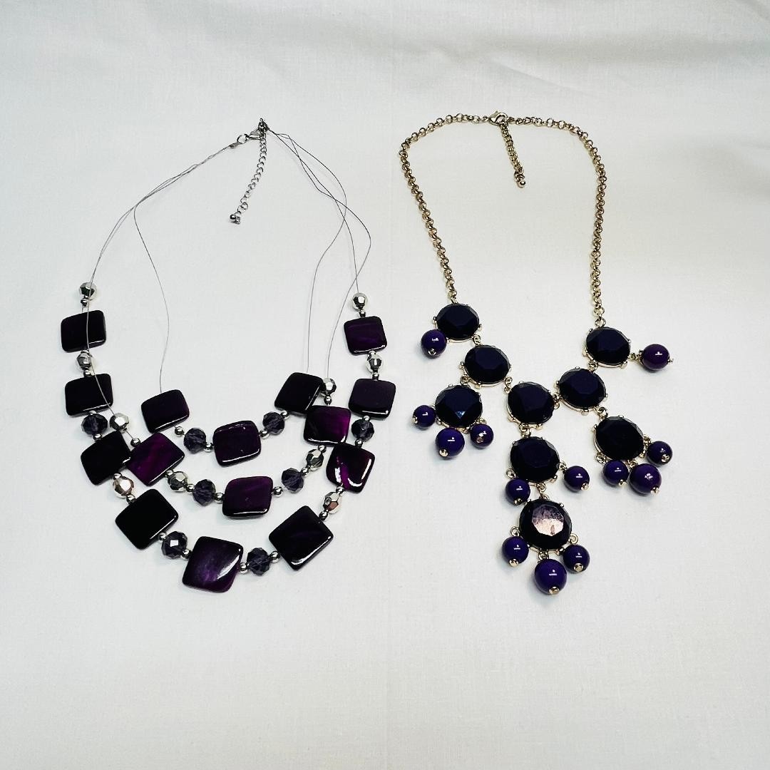 VTG Two (2) Elegant Purple Necklaces Lobster Claw Safety Clasp Gold-Nylon Strung