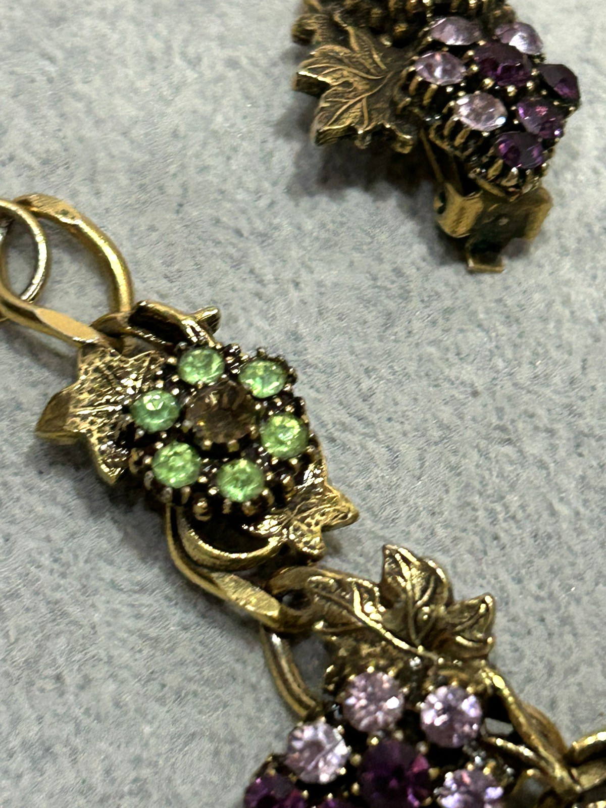 Purple Grape Clusters & Green Flowers Rhinestone Bracelet, Earrings & Necklace