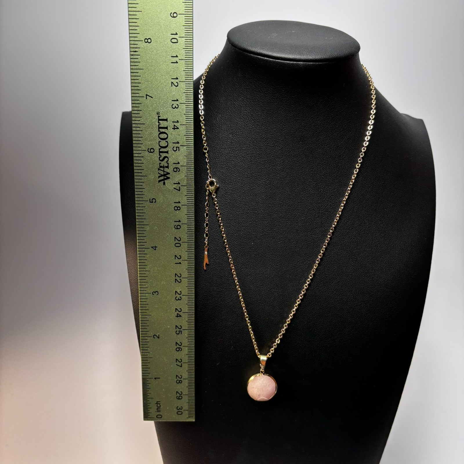 Pendant Necklace Gold Tone Delicate Rose Quartz Pendant