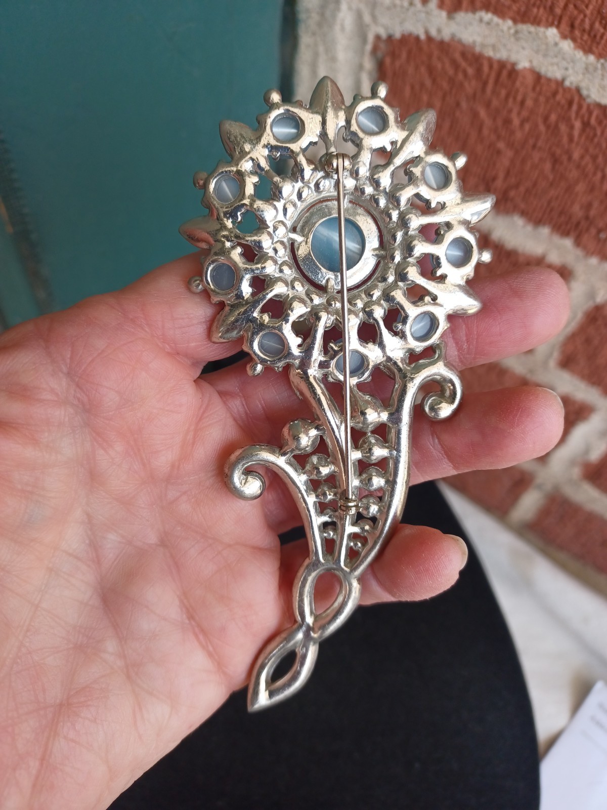 HUGE VINTAGE ART DECO ERA UNSGD CORO ? BLUE MOONGLOW CAB FLORAL RHINESTONE PIN