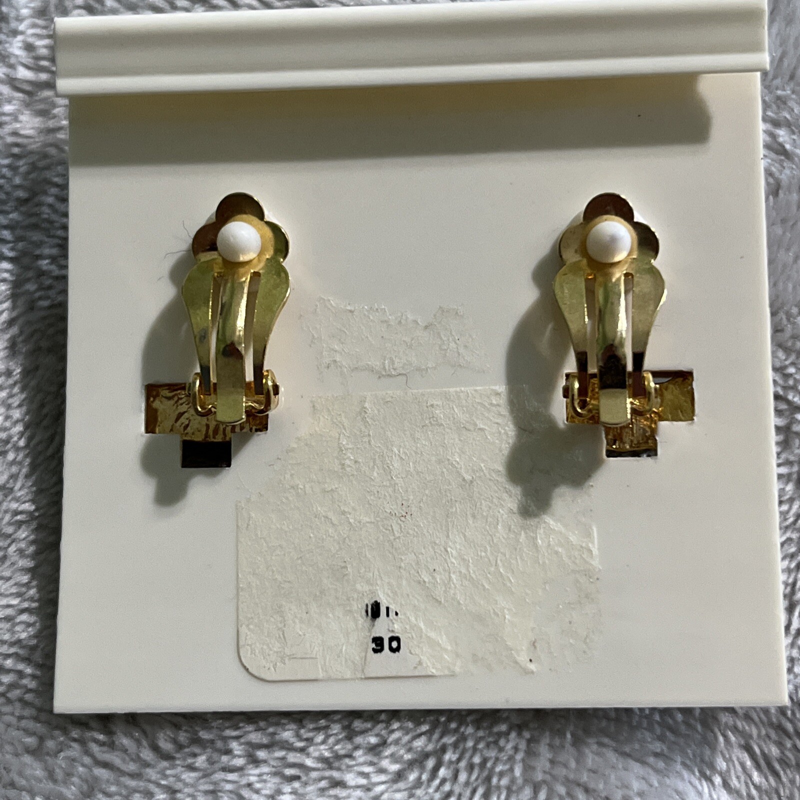 2 Sets Vintage ClipOn Earrings Yellow Tone W/Decorative Center Not Sure On Brand