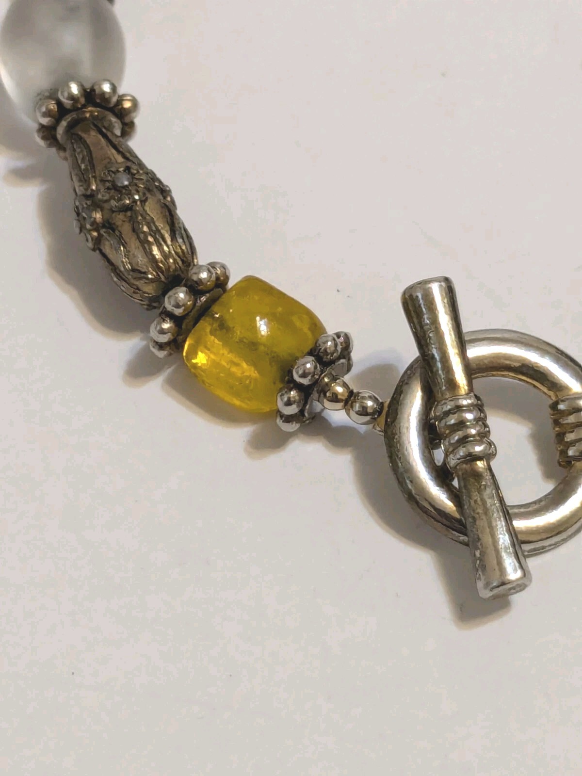 Vintage Multi Tone Bracelet With Multicolor Glass Beads. Toggle Closure 6 3/4″