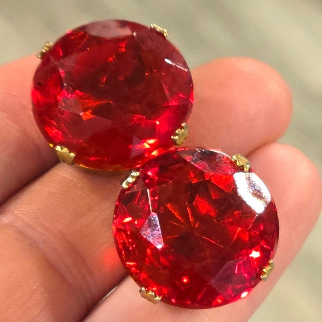 Vintage Red Faceted Glass Clip On Earrings Statement jewelry Glam Retro elegant