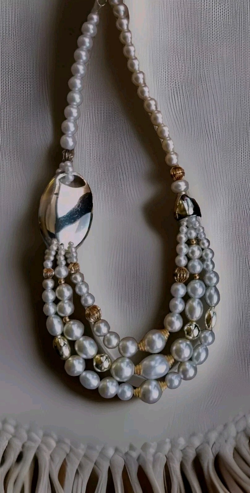 Gold Tone Metal & Faux Pearl Bib Necklace 16-20″ Unbranded See Description Below