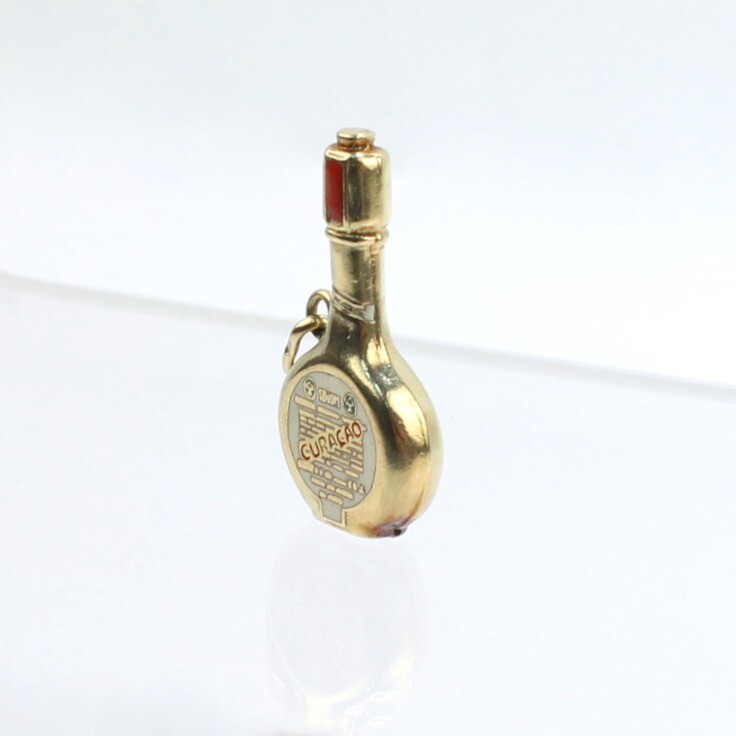 Vintage Enameled 18K Gold Charm of Curaçao Liqueur Bottle for a Bracelet – VR
