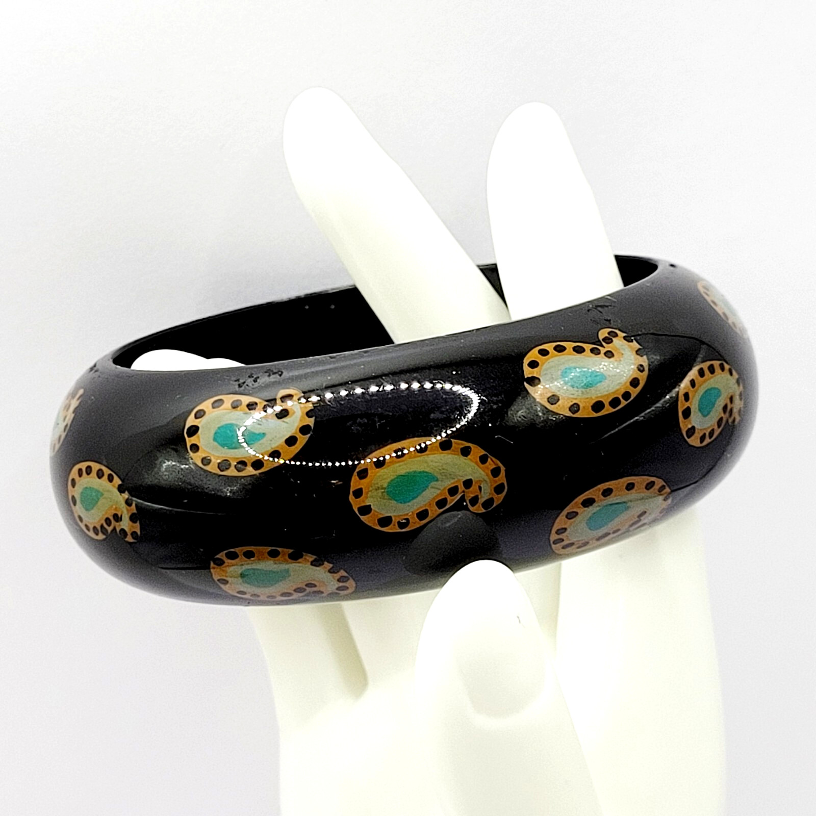 Paisley on Black Vintage Wide Chunky Vintage 1980s Acrylic Bangle Bracelet 8 In